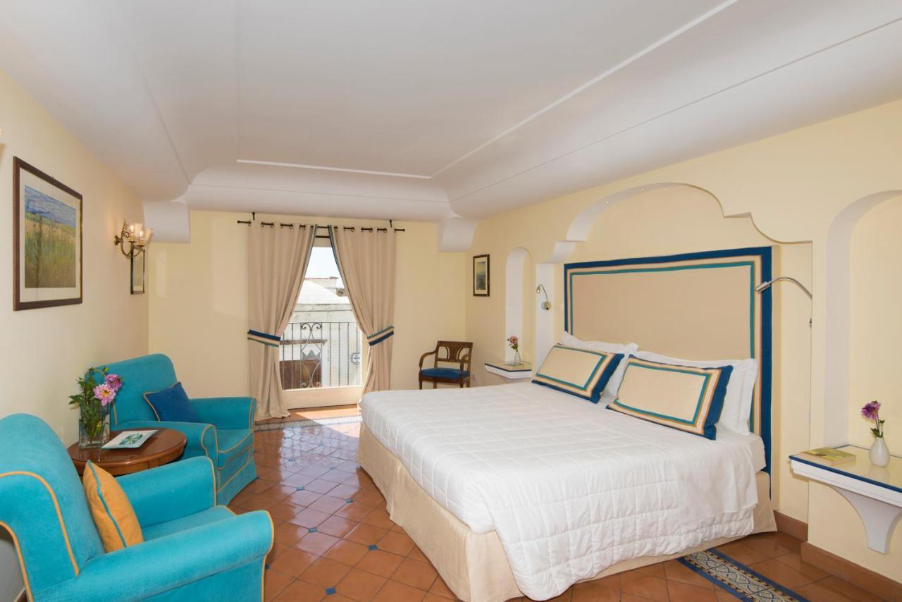 Double or Twin Room Balcony